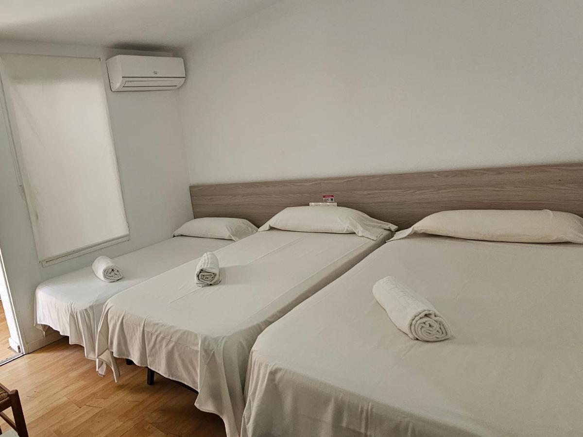 Hostal Montsant Salou Luaran gambar