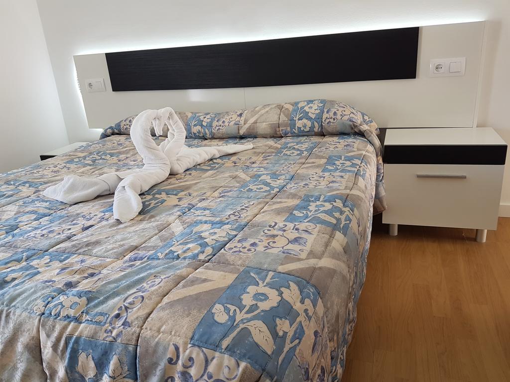 Hostal Montsant Salou Luaran gambar