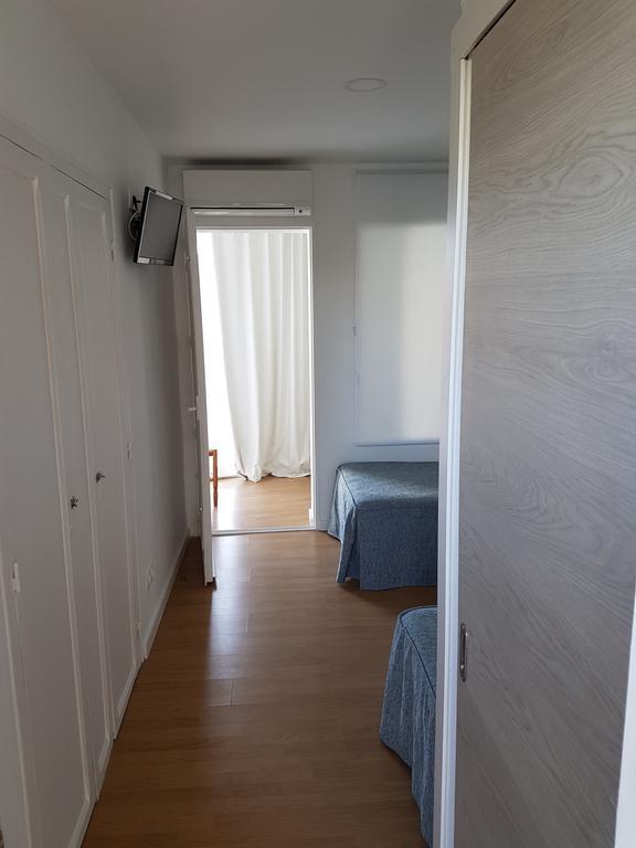 Hostal Montsant Salou Luaran gambar