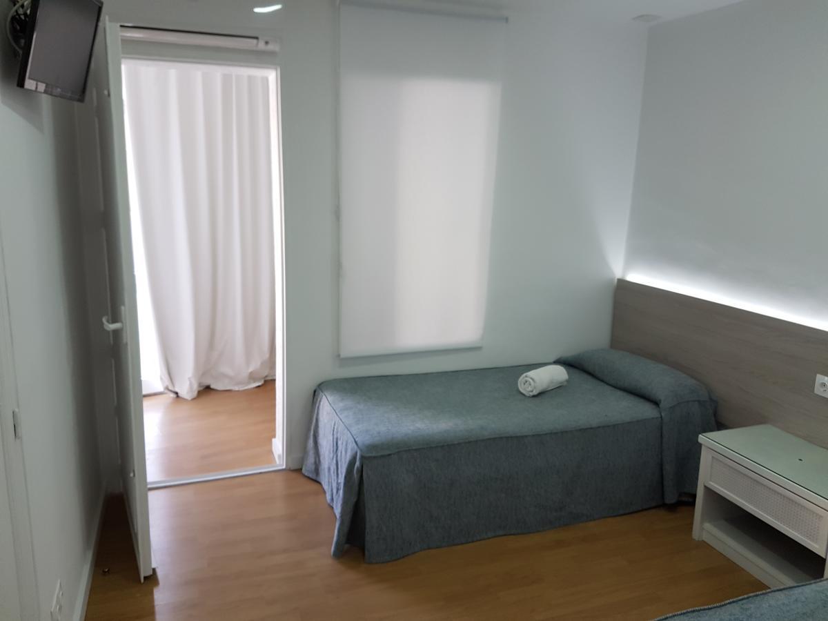 Hostal Montsant Salou Luaran gambar