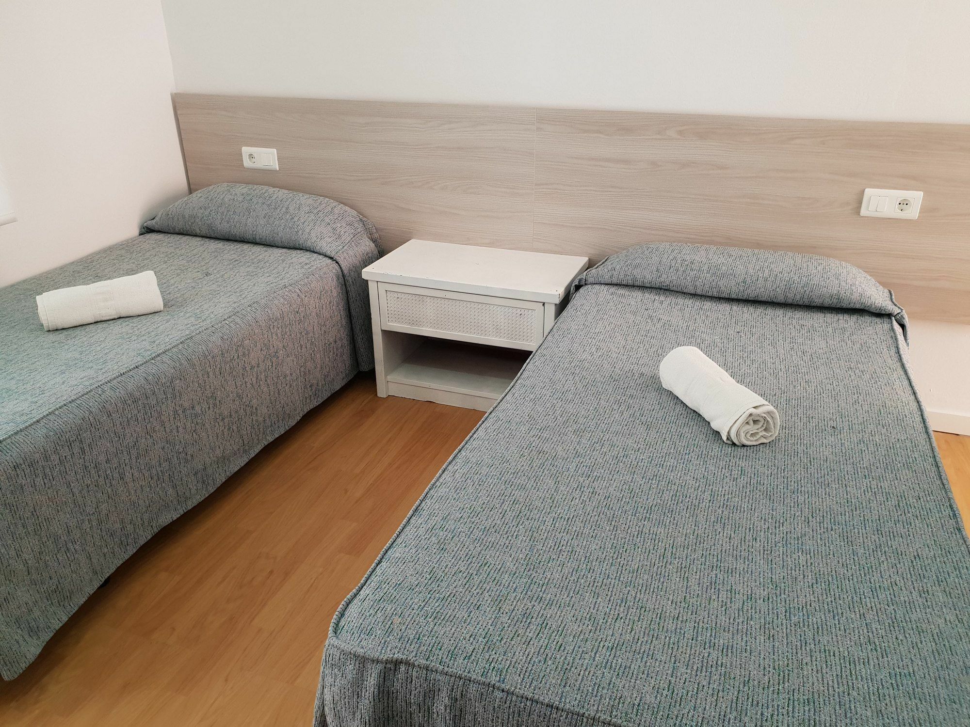 Hostal Montsant Salou Luaran gambar